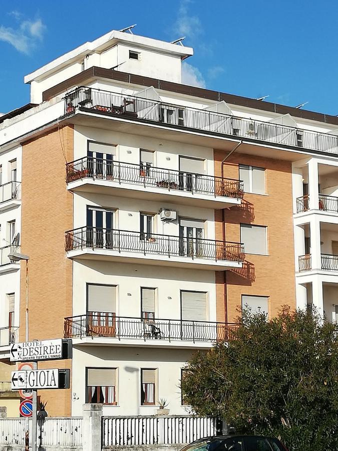 B&B Attico Mare Сан-Бенедетто-дель-Тронто Экстерьер фото